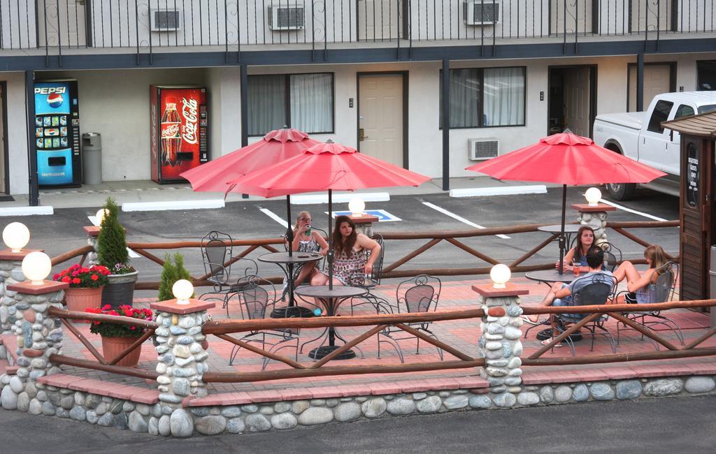 Gateway Inn And Suites Salida Exterior photo